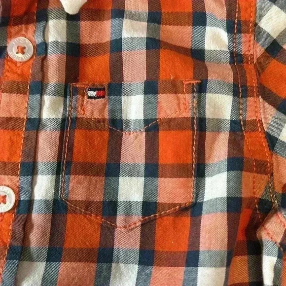 H&M and  Tommy Hilfiger - 2 piece set. Size 12 months - Picture 4 of 10